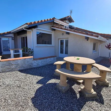 Patio A 200 M De La A בית נופש